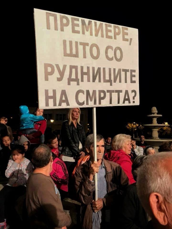 еколошки активисти на предизборен митинг на СДСМ во Богданци