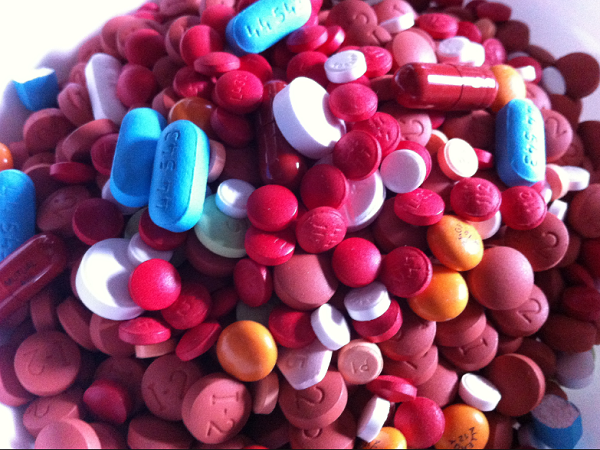 Владата постигна договор за лекот „спинраза“, најави и други лекови за .